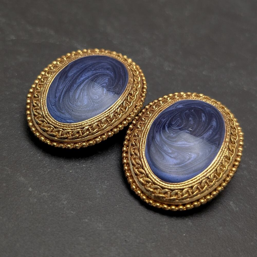 Vintage Clip On Earrings Extra Large 1.75" Oval Gold Tone & Dark Blue Enamel - Picture 3 of 5